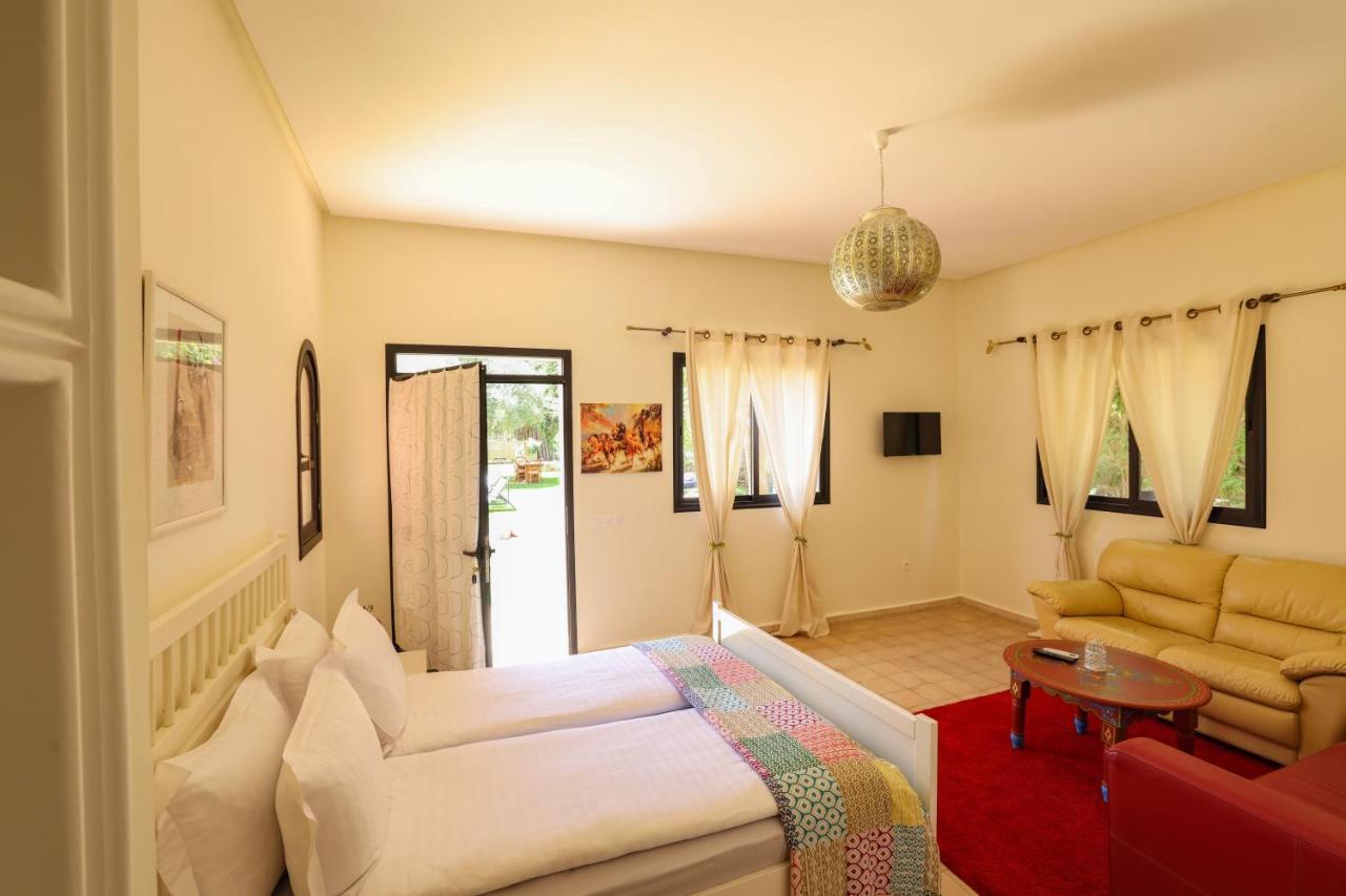 Tiguemine Sarah Hotel Douar Akkara Екстериор снимка