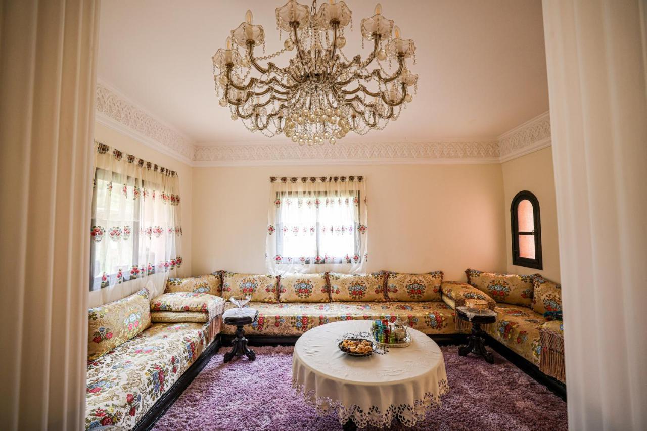 Tiguemine Sarah Hotel Douar Akkara Екстериор снимка