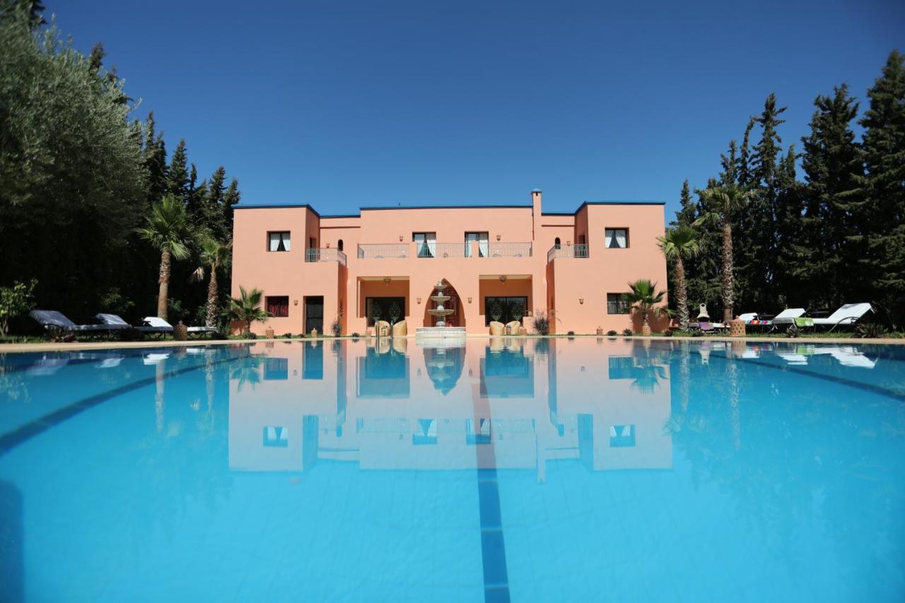 Tiguemine Sarah Hotel Douar Akkara Екстериор снимка