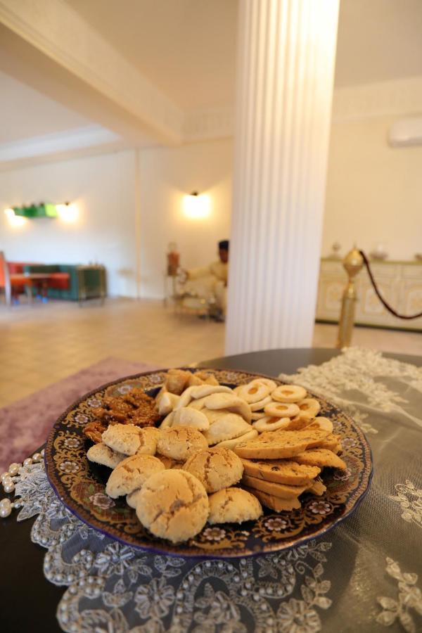 Tiguemine Sarah Hotel Douar Akkara Екстериор снимка