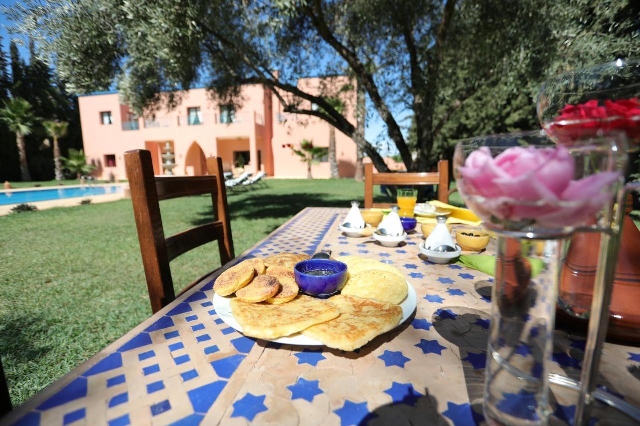 Tiguemine Sarah Hotel Douar Akkara Екстериор снимка